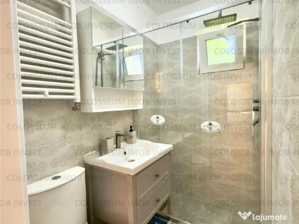 Apartament 3 camere - zona Centru Civic , Harmanului 