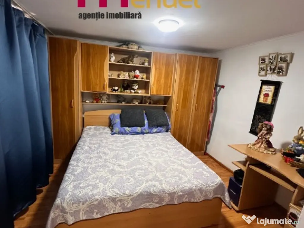 Casa+Teren 1500 mp,zona Taberei 