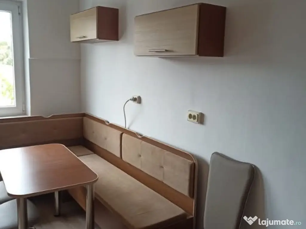 De vânzare apartament cu 2 camere în Sfântu Gheorghe