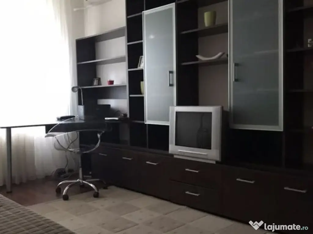 Vila Pipera D+P+1+M, 2004