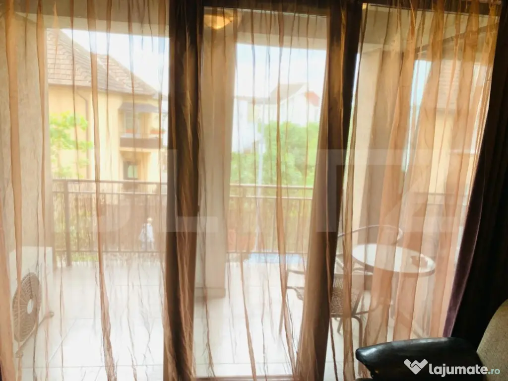 Apartament de vanzare, cu 2 camere, 54 mp, zona Cuza Voda