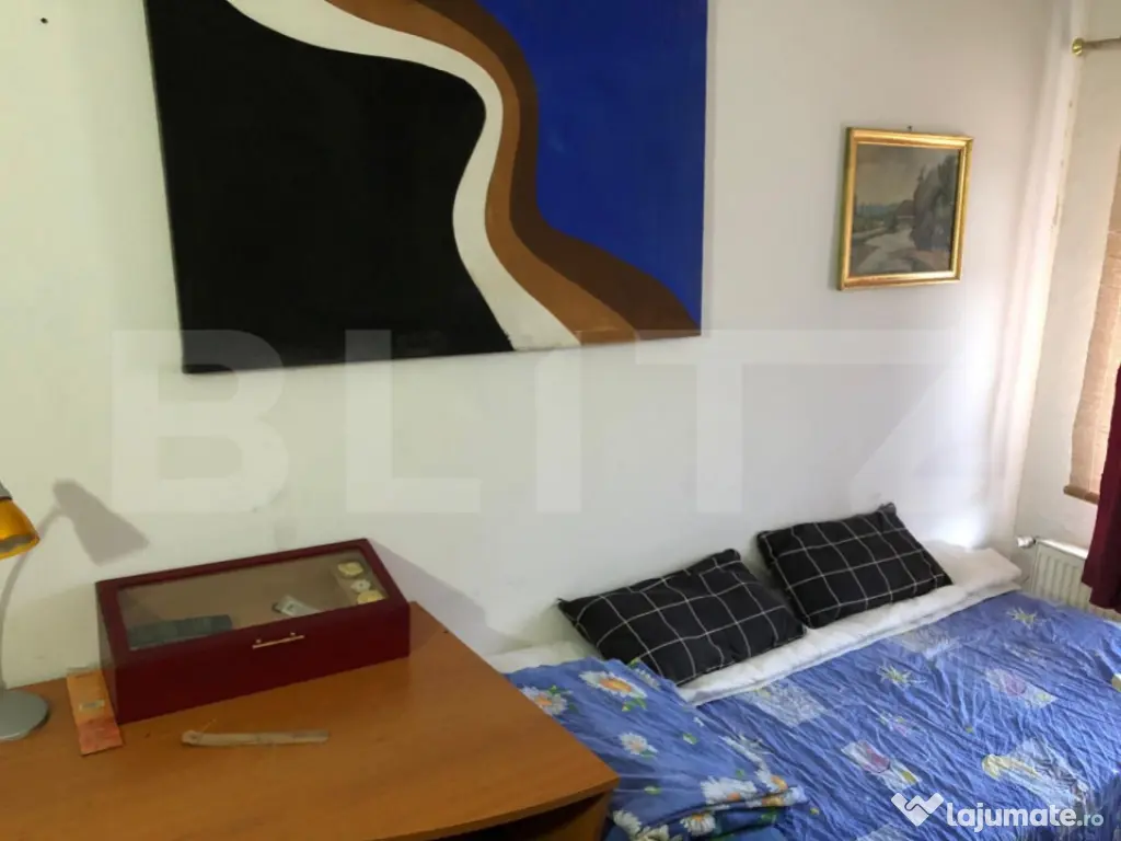 Casa cu doua corpuri, Zarnesti, pretabil pensiune sau casa d