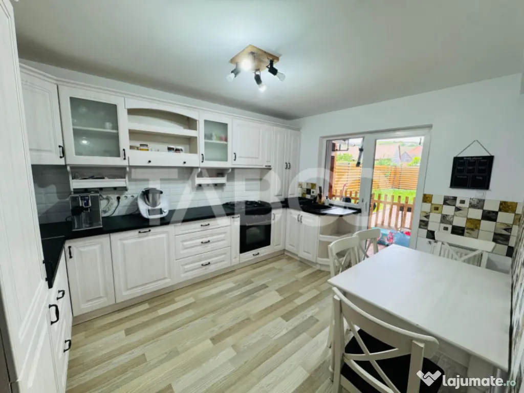 Casa deosebita de vanzare cu 4 camere Sura Mare Sibiu 