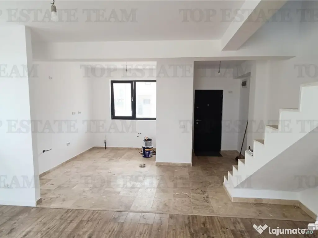 Duplex 4 camere in Tunari 