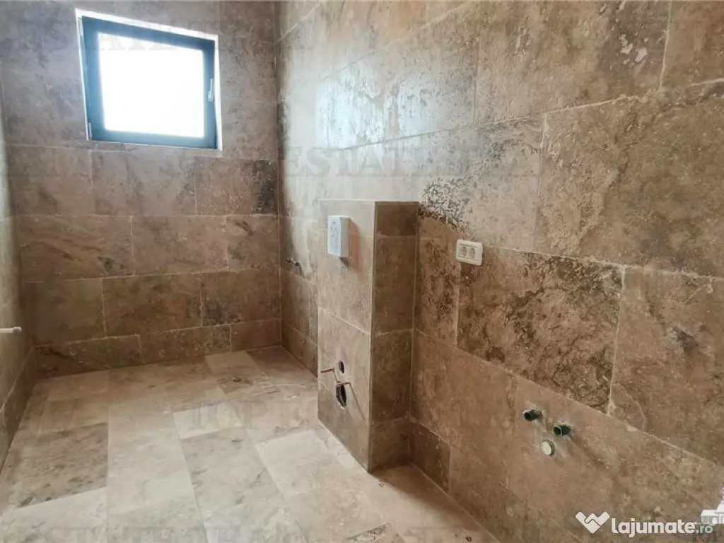 Duplex 4 camere in Tunari 