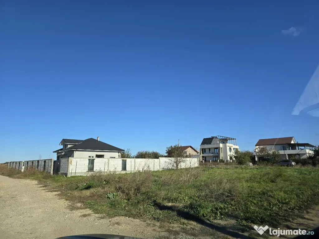 Anunturi vanzari terenuri in Lazu cu PUZ