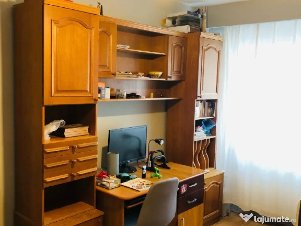 Apartament 4 camere decomandate – zona BIG, Mănăștur 