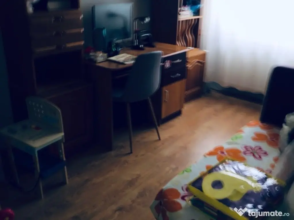 Apartament 4 camere decomandate – zona BIG, Mănăștur 