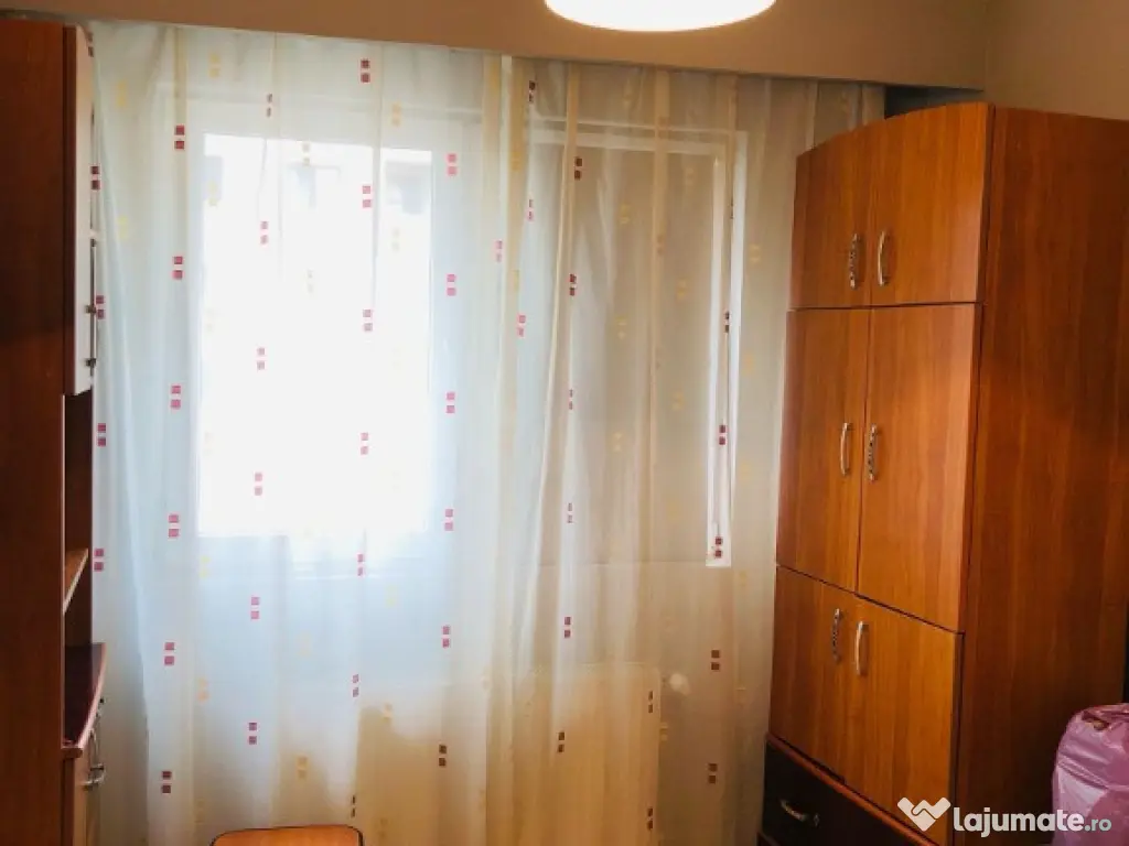 Apartament 4 camere decomandate – zona BIG, Mănăștur 