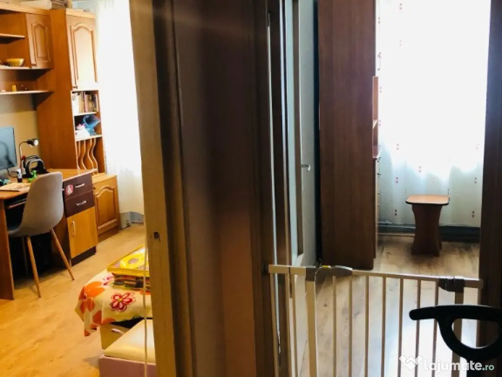 Apartament 4 camere decomandate – zona BIG, Mănăștur 