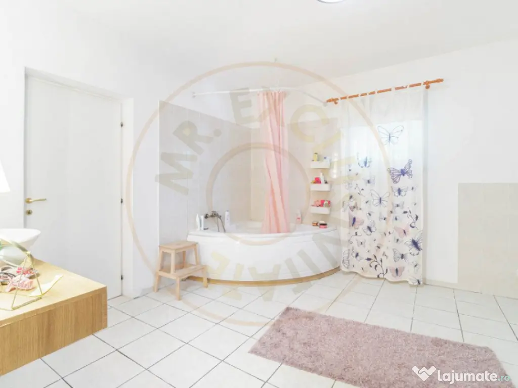 Vila 500mp rezidentiala/comerciala | Curte 590 mp 