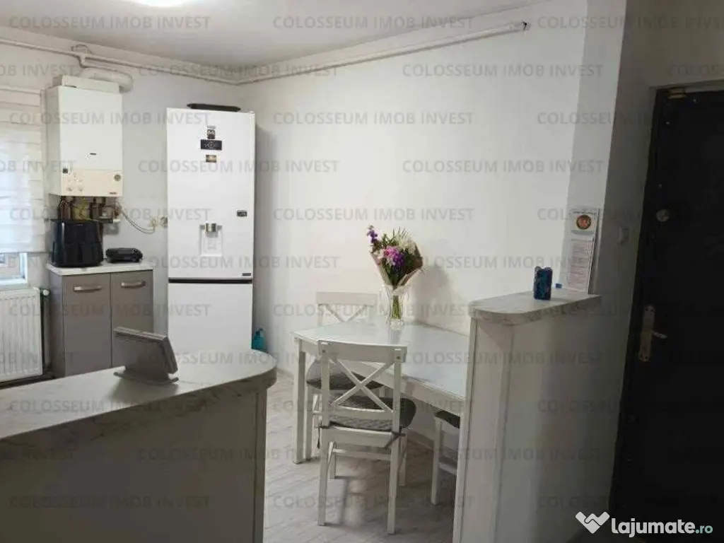 Apartament 3 camere, decomandat - zona Noua