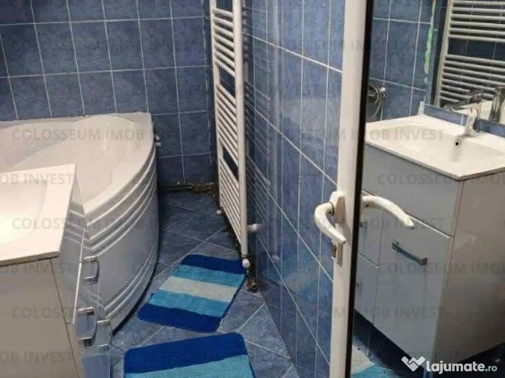 Apartament 3 camere, decomandat - zona Noua