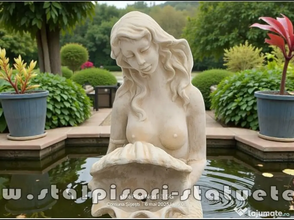 Statuetă sirenă cu scoică, galben patinat, model S49. 