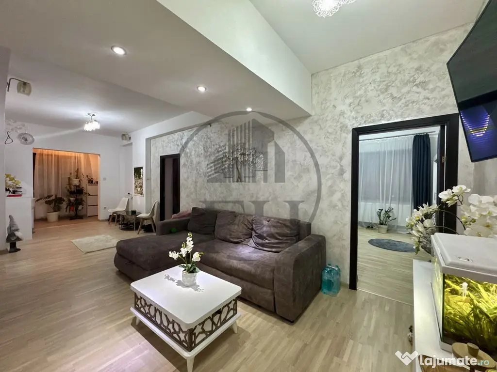 Apartament 3 camere de vanzare Constanta, Bd. Ferdinand