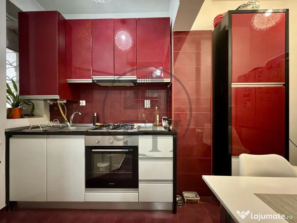 Apartament 3 camere de vanzare Constanta, Bd. Ferdinand