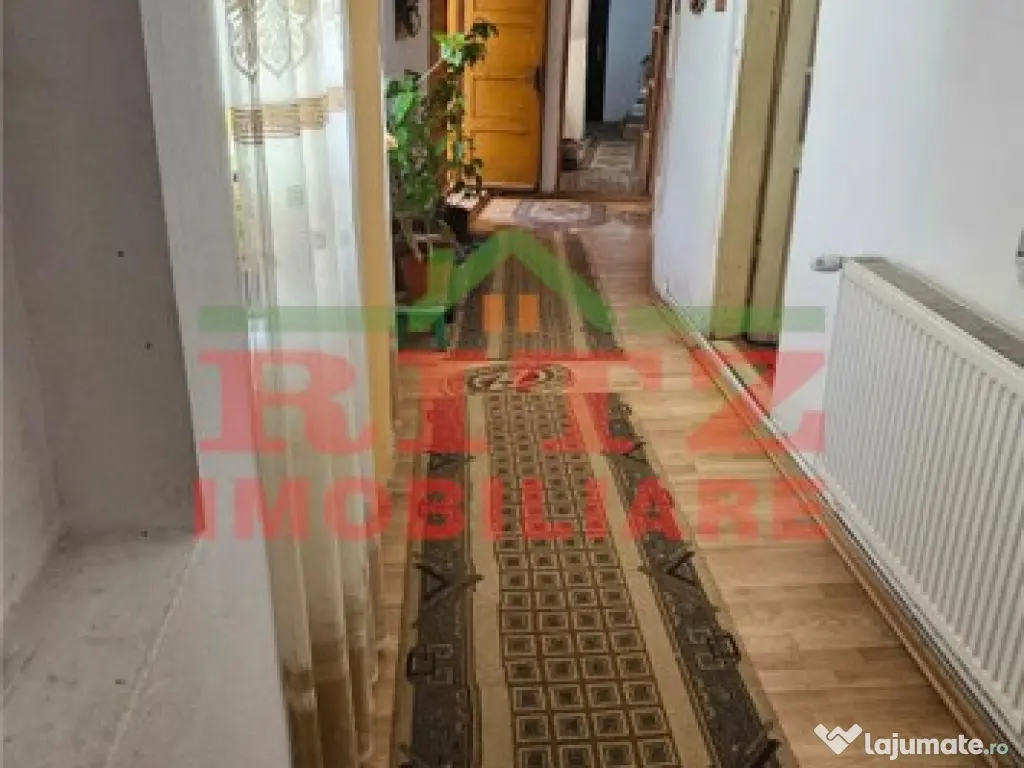NOU! Casa P 1E, garaj, gradina!