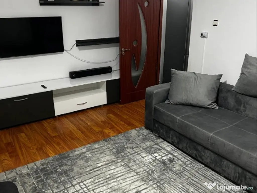 1 camera in zona Medicinei