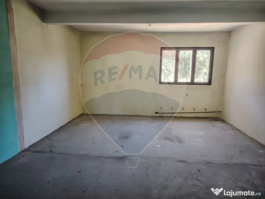 Spațiu de birouri/apartamente de 756m.p. de vânzare