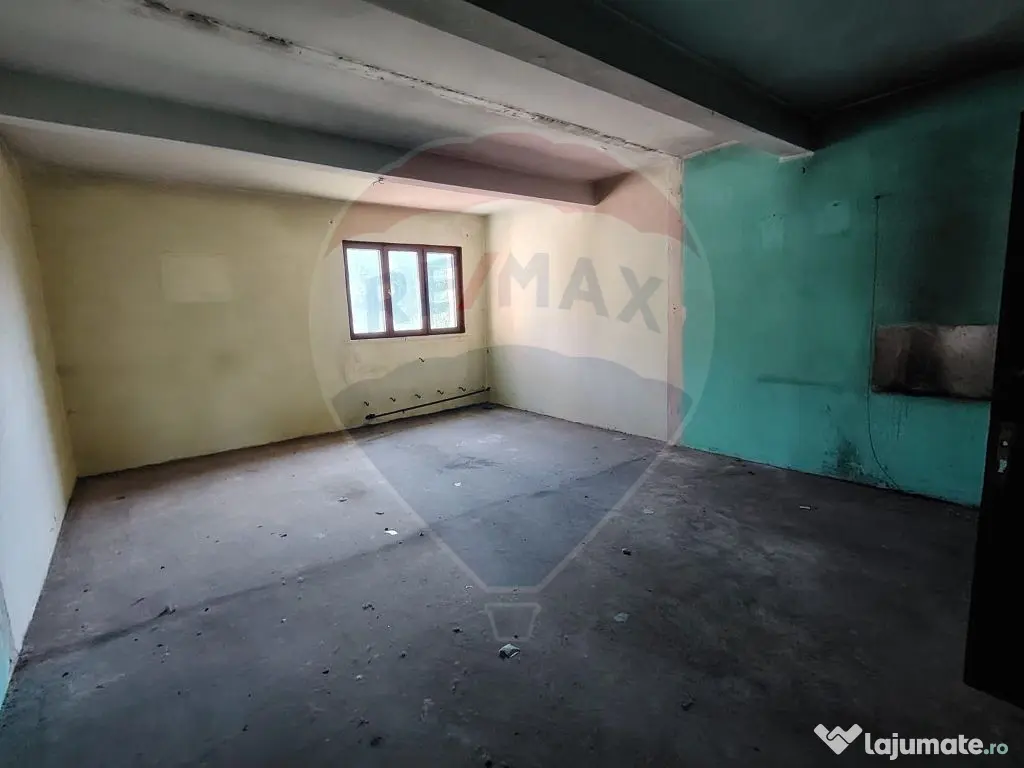 Spațiu de birouri/apartamente de 756m.p. de vânzare