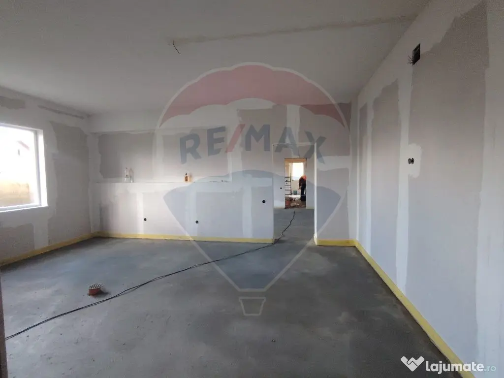 Spațiu de birouri/apartamente de 756m.p. de vânzare