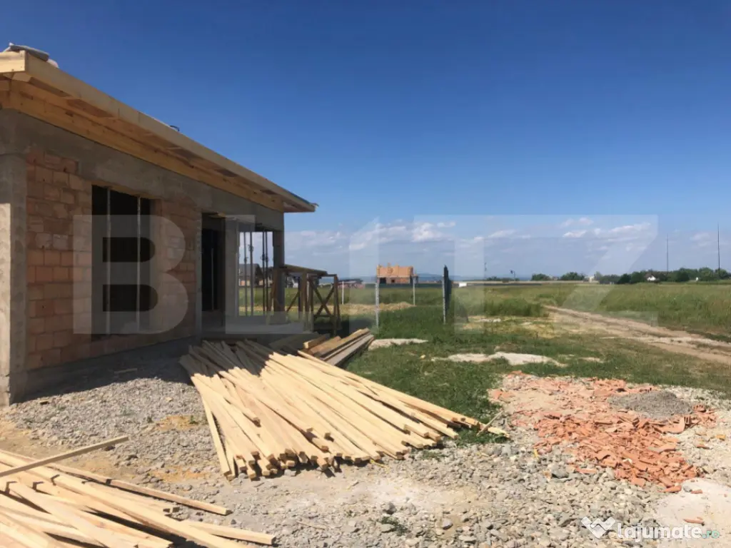 De vanzare, casa in Cristian, nefinalizata