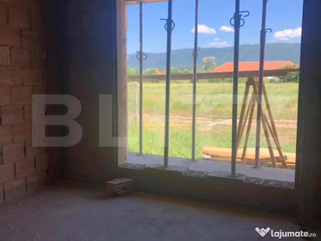 De vanzare, casa in Cristian, nefinalizata