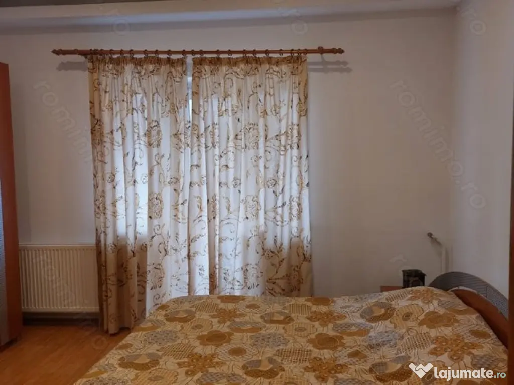 1 camera in zona Bucovina