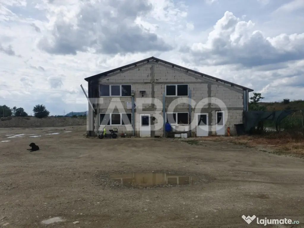 Teren si hala 42.000 mp + zona administrativa la 7 minute de 