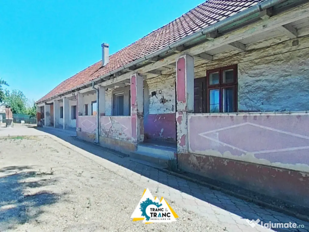 Casă spațioasă cu 3 camere în comuna Vladimirescu – aproape de Arad 