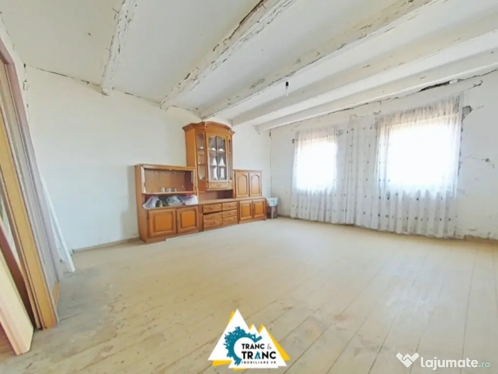 Casă spațioasă cu 3 camere în comuna Vladimirescu – aproape de Arad 