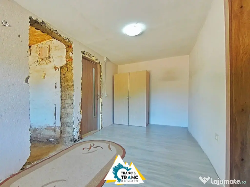 Casă spațioasă cu 3 camere în comuna Vladimirescu – aproape de Arad 