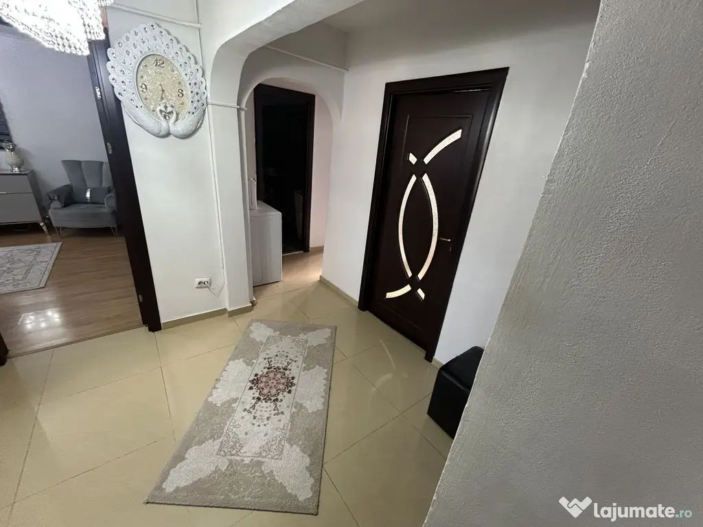 Apartament 3 camere zona Tomis II