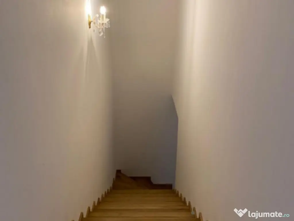 Casa in Da Vinci cu 3 dormitoare 