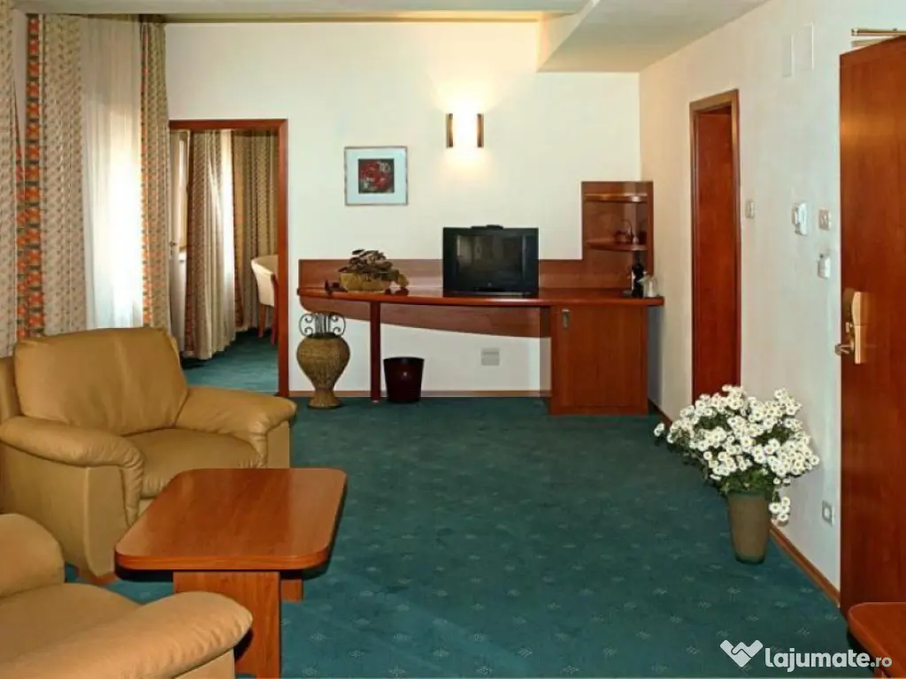 Hotel 4 stele, zona Pta Victoriei,cu restaurant si crama,... 