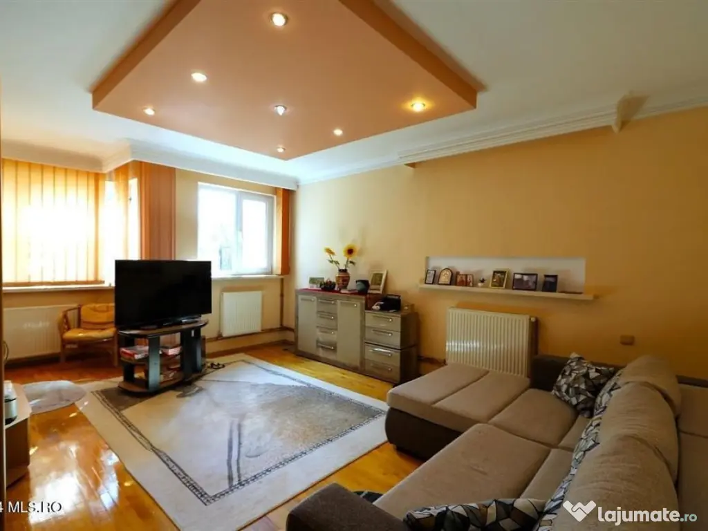 Ovidiu Sud, vila tip duplex P+1E, 140 mp utili, deschider...