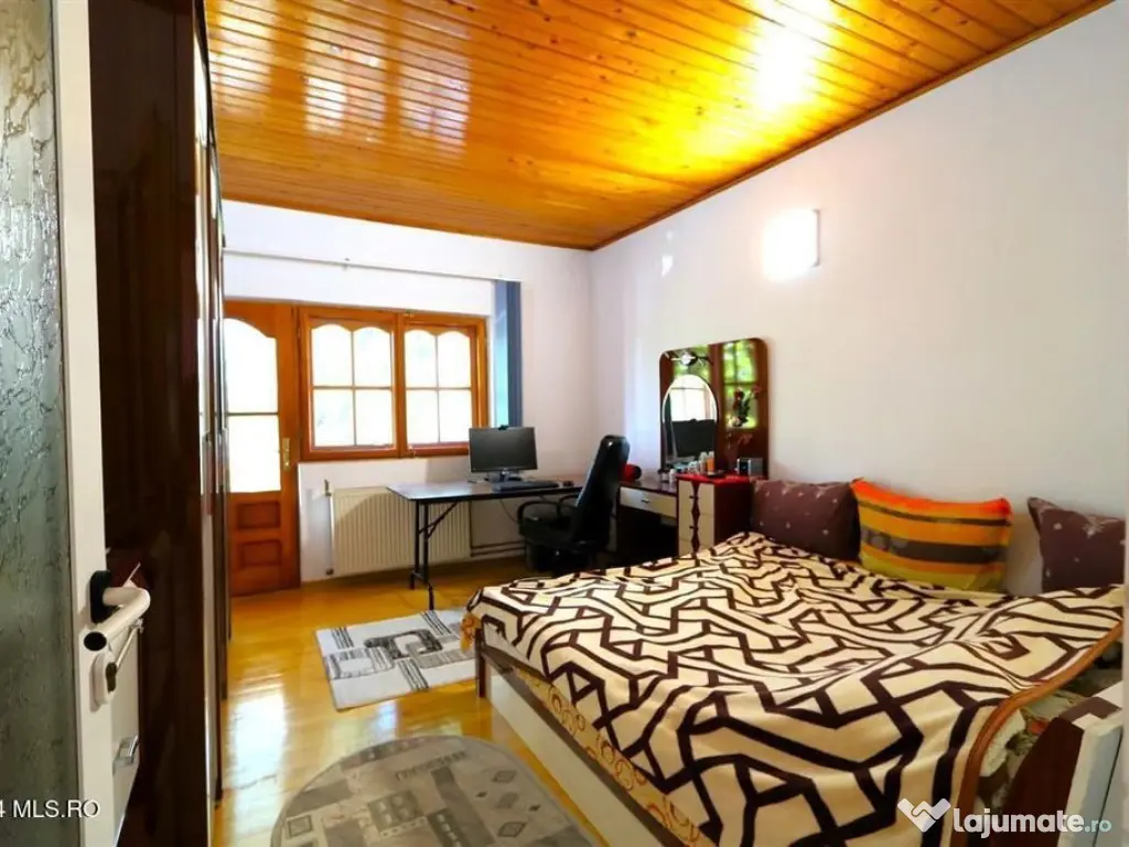 Ovidiu Sud, vila tip duplex P+1E, 140 mp utili, deschider...