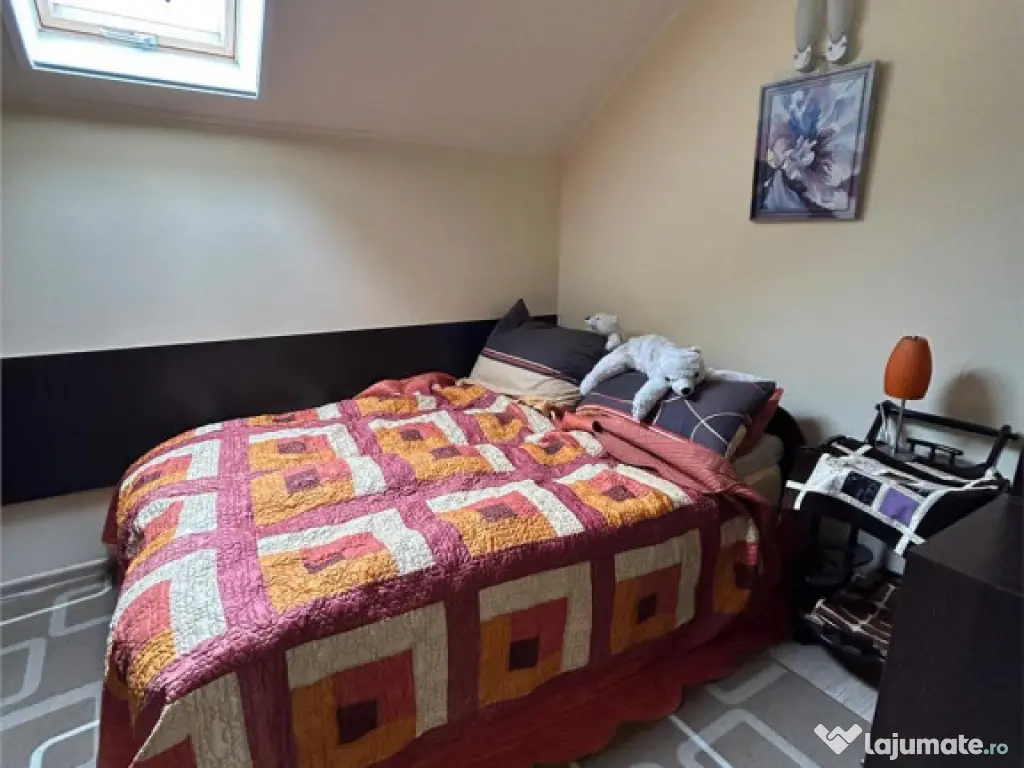 LAKESIDE HOME - Paleu