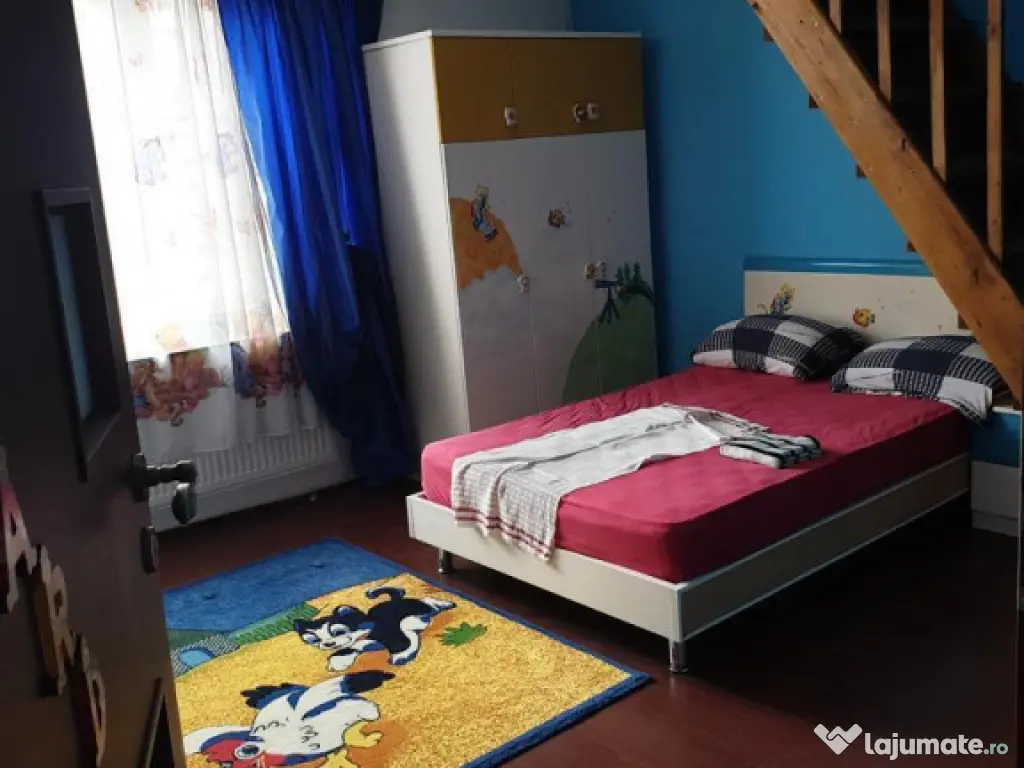 Vila cu 8 Camere in zona centrala Scriitorilor - Zizin 