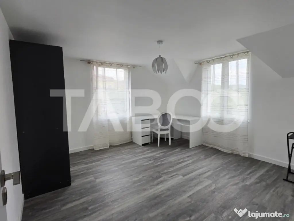 Casa 6 camere 3 bai 2 terase cartierul Dambul-Rotund in Cluj