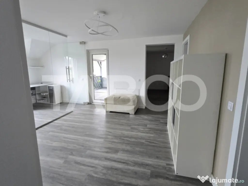 Casa 6 camere 3 bai 2 terase cartierul Dambul-Rotund in Cluj