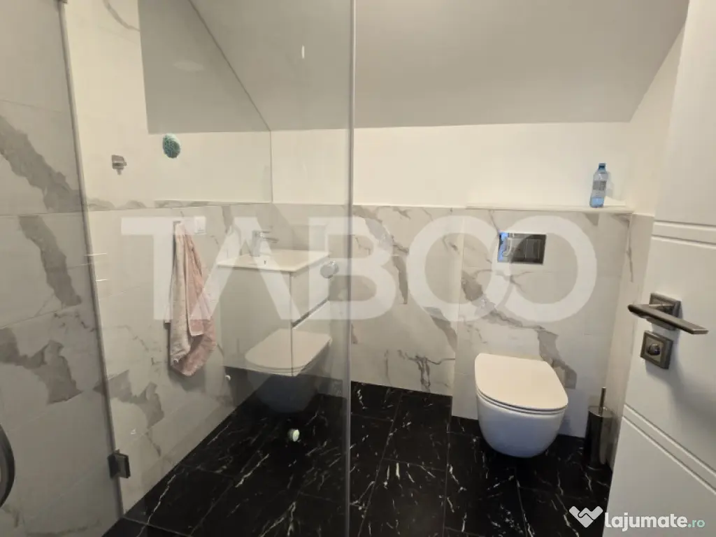 Casa 6 camere 3 bai 2 terase cartierul Dambul-Rotund in Cluj