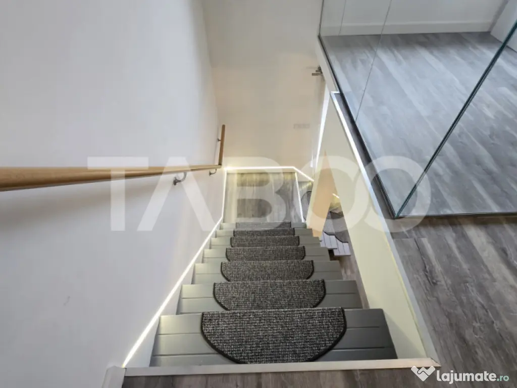 Casa 6 camere 3 bai 2 terase cartierul Dambul-Rotund in Cluj