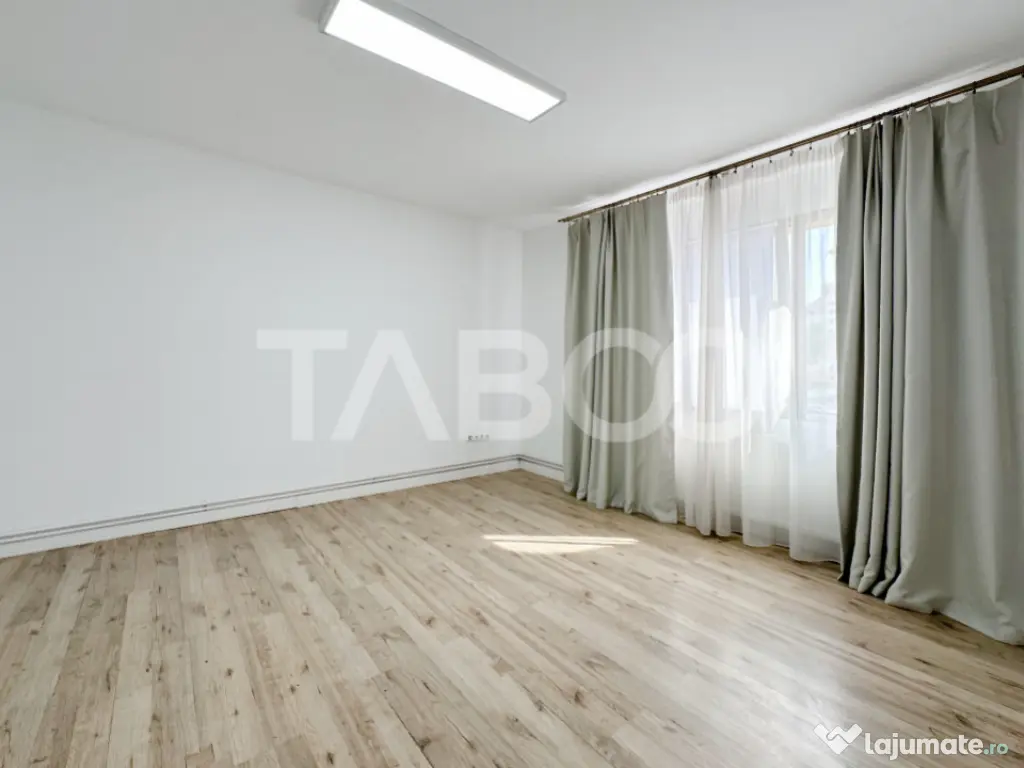 Apartament cu 2 camere decomandate centru langa parcul Sub A