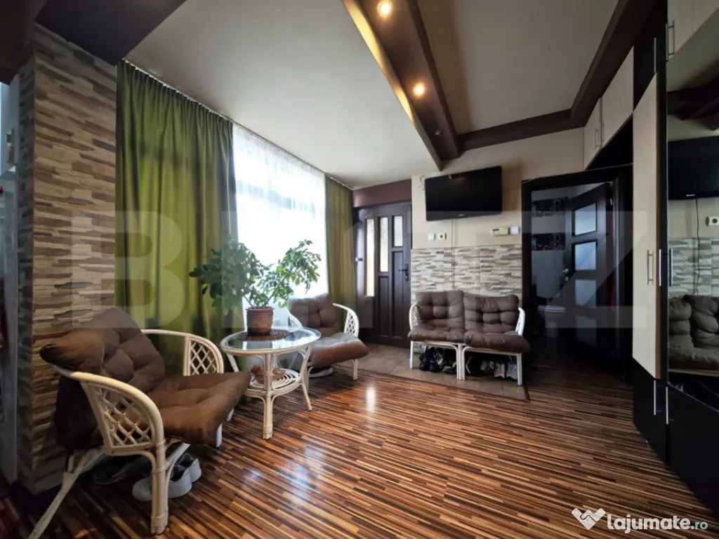 Apartament la Casă | 3 Camere + Birou | Curte și Parcare