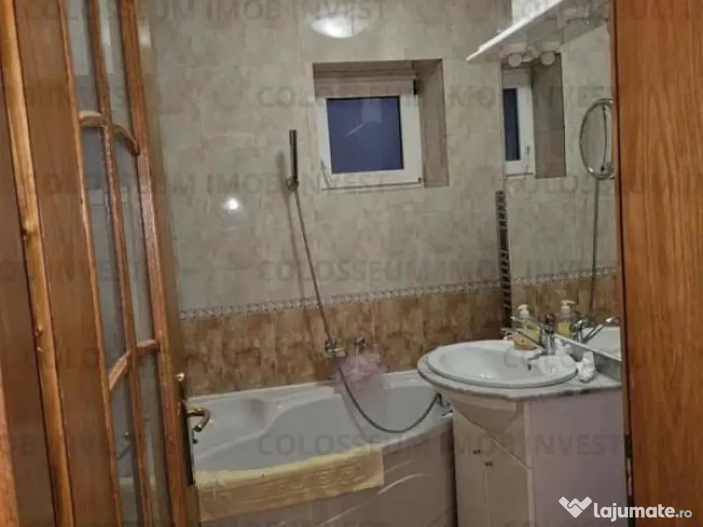 Apartament 2 camere semidecomandat - zona Racadau...