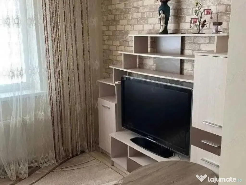 Garsoniera in zona Izvor 