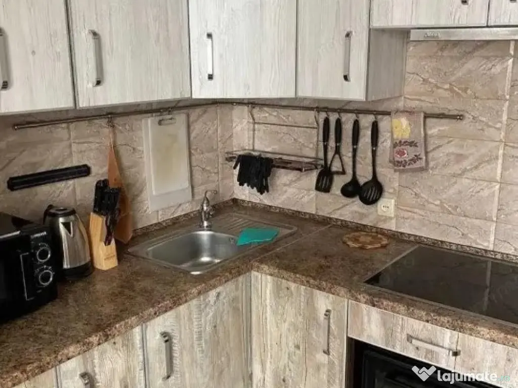 Garsoniera in zona Izvor 