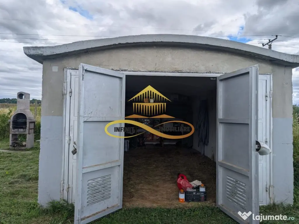 Teren cu Zonă Intravilană, Bacau-Lilieci, 1200 mp 