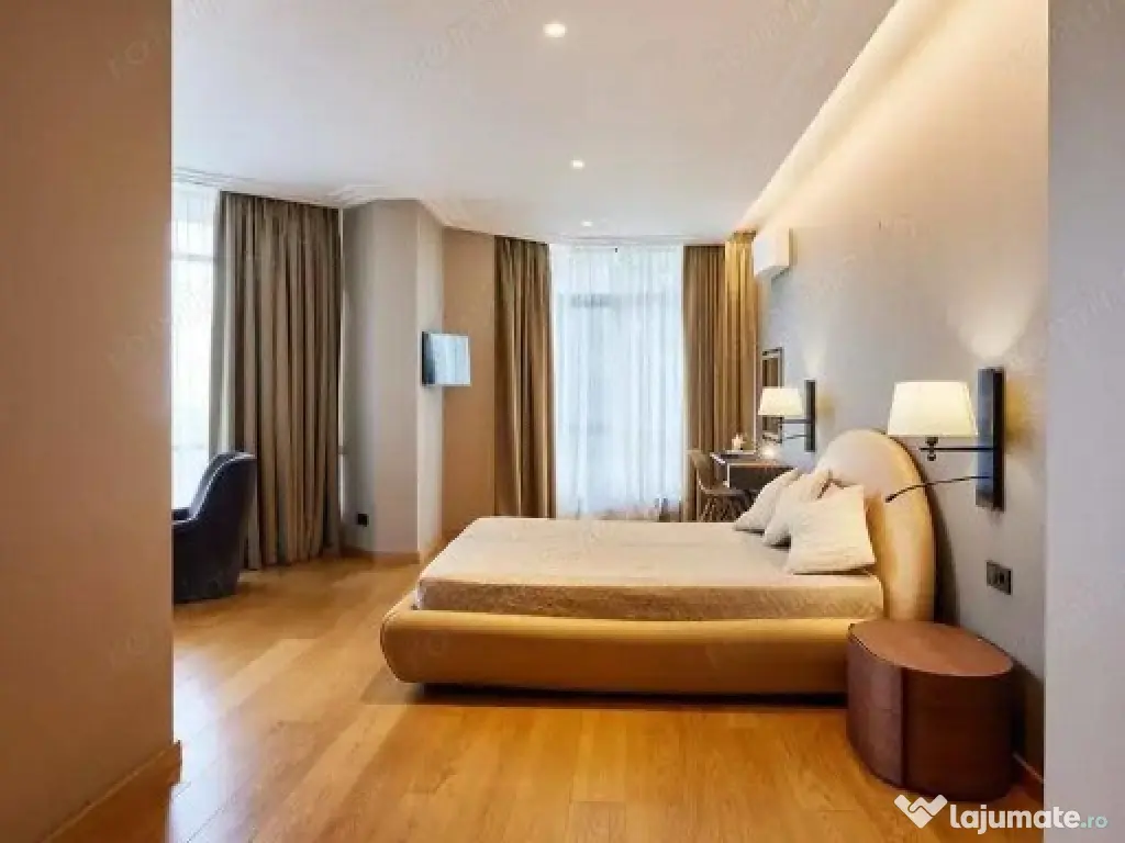 Garsoniera in zona Piatei Romane